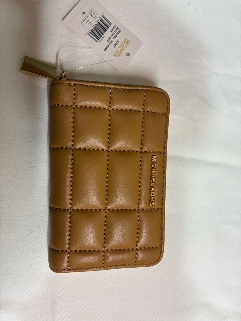 Michael Michael Kors quilted/puffed leather small card case